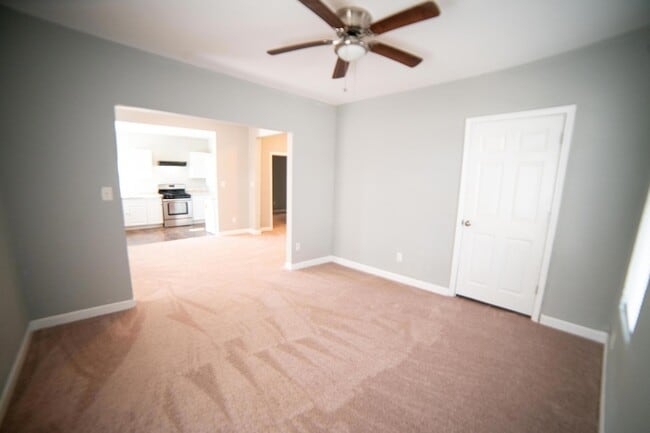 Building Photo - 1214 Forbes Ave