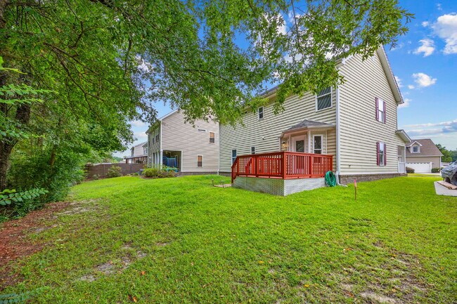 Building Photo - Beautiful 4-Bedroom, 3-Bath House