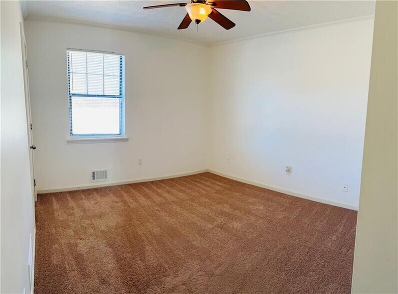 Building Photo - 2654 Centerville Hwy