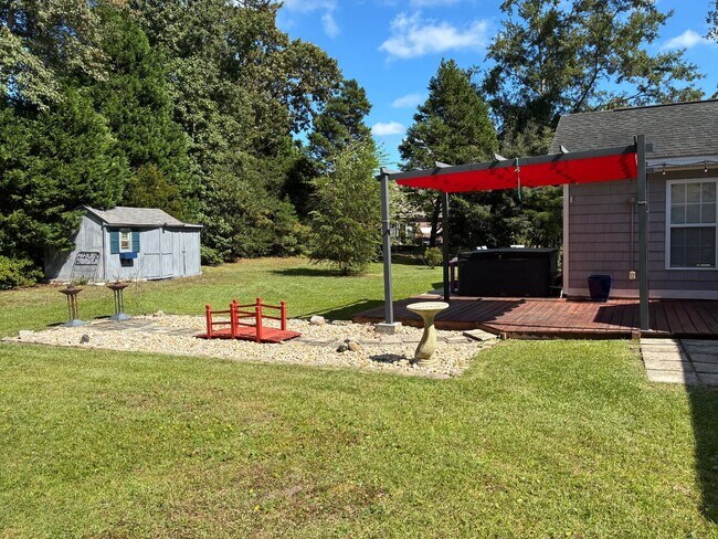 Building Photo - 3 Bedroom 2 Bath Home in Carolina Shores