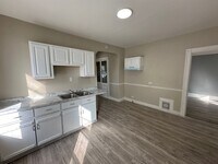 Building Photo - 2904-2906 N 27th St