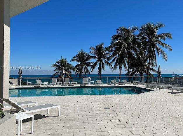 Building Photo - 6767 Collins Ave