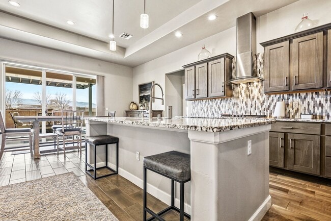 Building Photo - Beautifully Maintained 3 Bedroom Home in Mesa Village