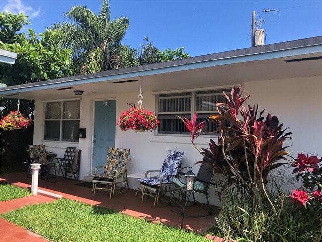 Building Photo - 2325 Garfield St