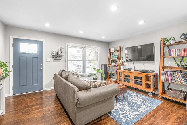 Building Photo - 3932 Slagle Dr