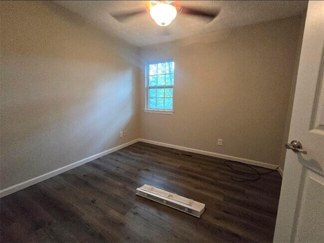 Building Photo - 4897 Warners Trail