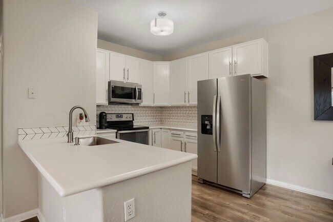 Building Photo - 3580 Boulder Cir