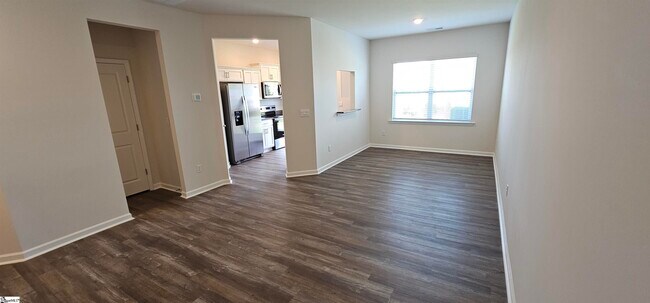 Building Photo - 794 Embark Cir