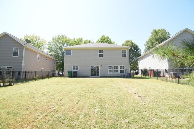 Building Photo - 6728 Evanton Loch Rd