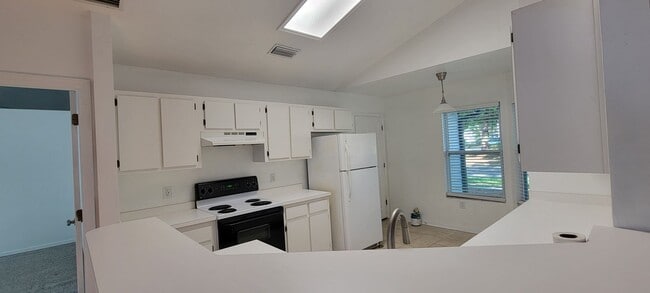 Building Photo - 3 Bedroom/2 Bath Home in Cherry Tree