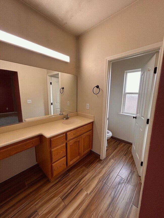 Building Photo - Nice house for rent in Farmersville
