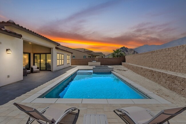 Building Photo - 57825 Stone Creek Trail W