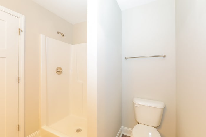 Building Photo - 161 Colony Park Ln