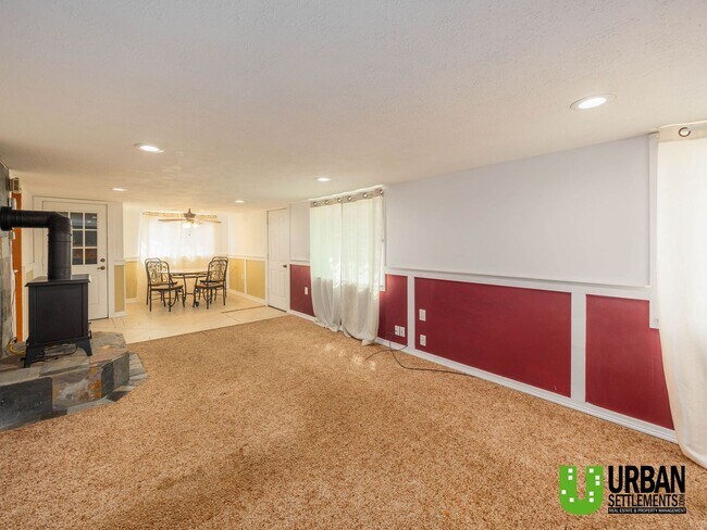 Building Photo - Charming 1-Bedroom Home with Cozy Upgrades in Spokane