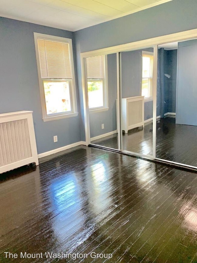 Building Photo - 6111 York Rd