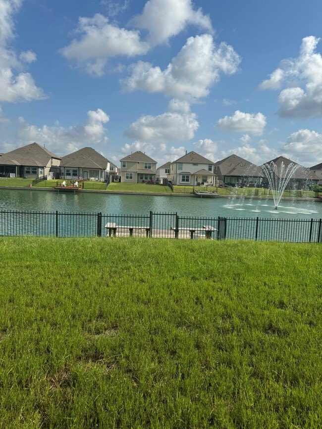 Building Photo - 24634 Bastiani Canvas Ln