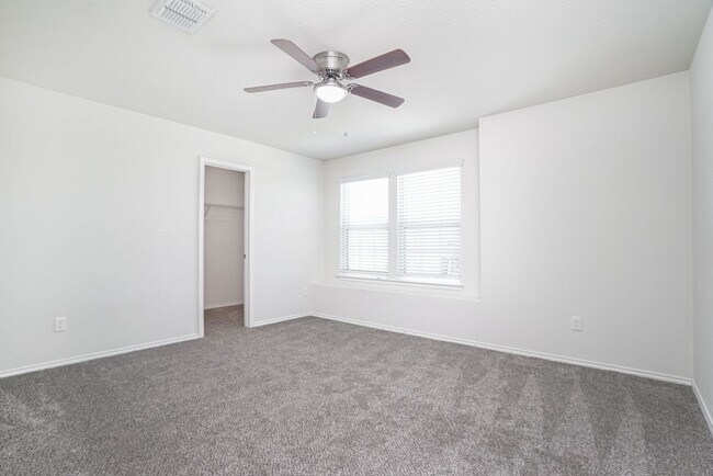 Building Photo - 4-Bedroom Home in New Braunfels with 3 Baths + Open Living Design