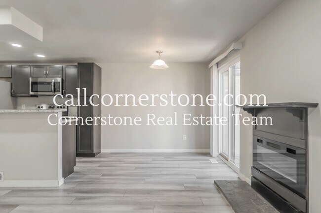 Building Photo - 4877 Bluestem Dr
