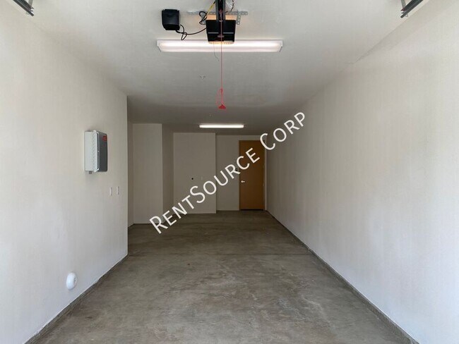 Building Photo - 26955 W Prospector Rd