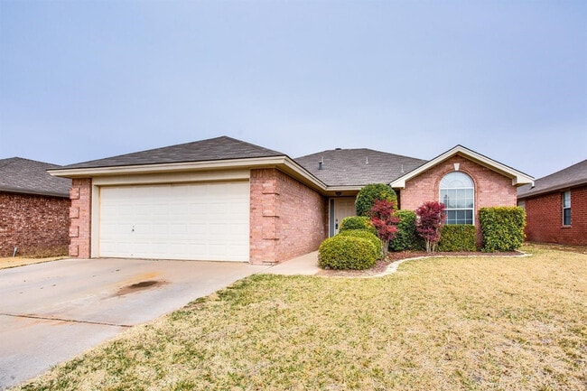 Primary Photo - 2214 97th St