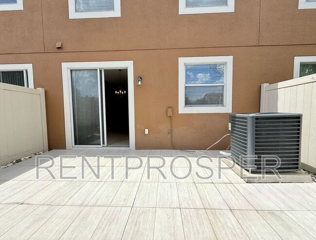 Building Photo - 4881 Matteo Trail