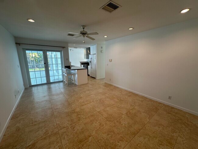 Building Photo - 11261 NW 42nd St