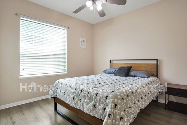 Building Photo - 441 Sardinia Cir