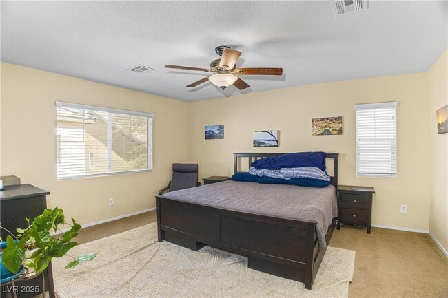 Building Photo - 10742 Leatherstocking Ave