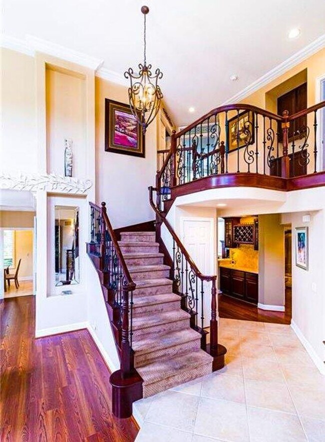 Building Photo - STUNNING "RANCHO CIELO" HOME