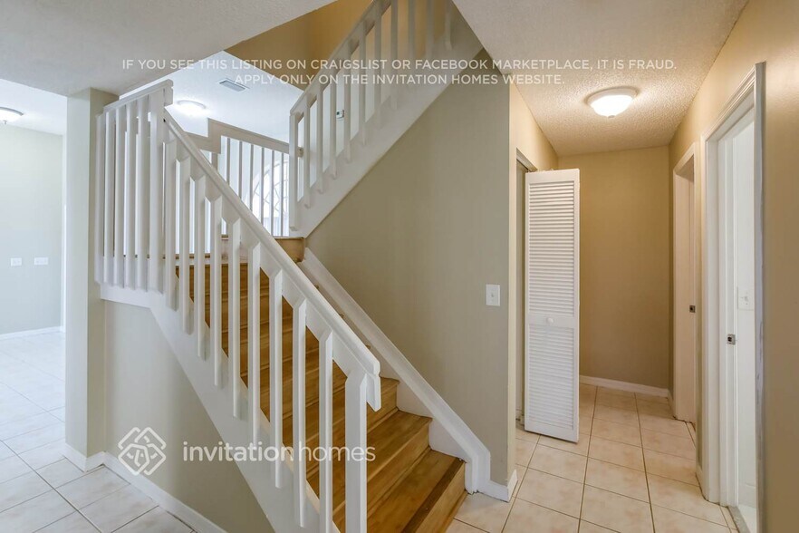 Building Photo - 7287 Davit Cir