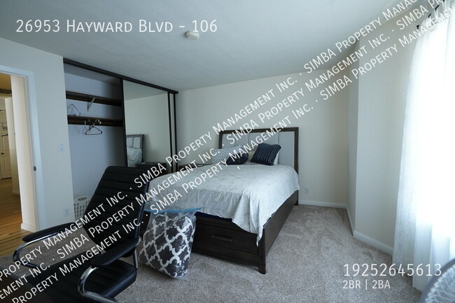 Building Photo - 26953 Hayward Blvd