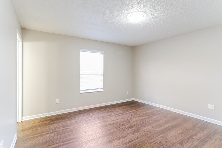 Building Photo - 5708 Canal Bridge Dr