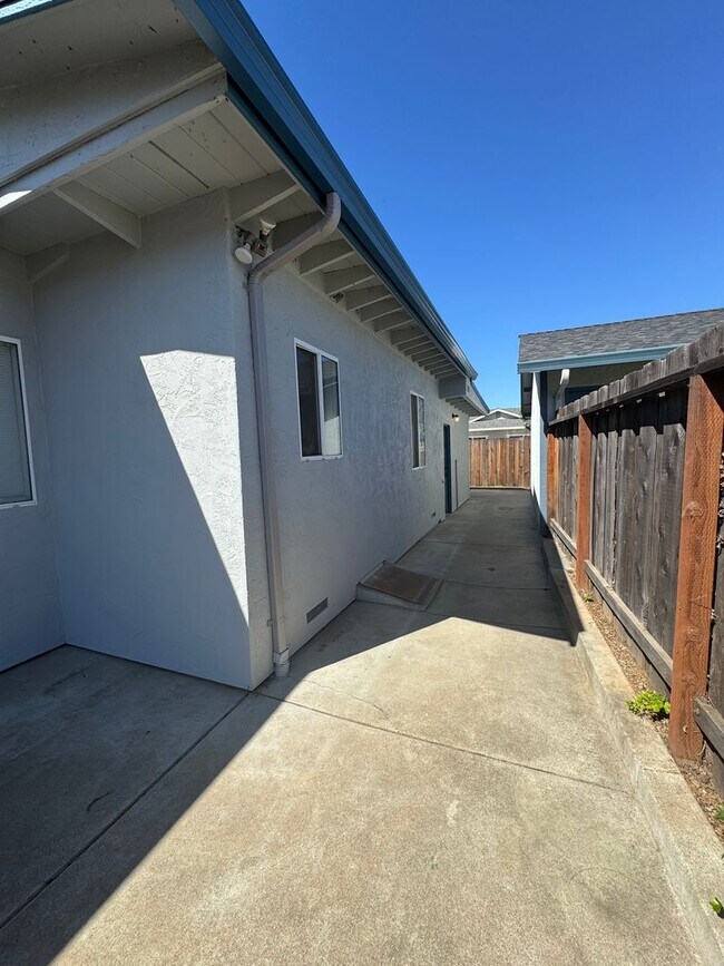 Building Photo - COMING SOON!!!  Three Bedroom Two Bath Hom...