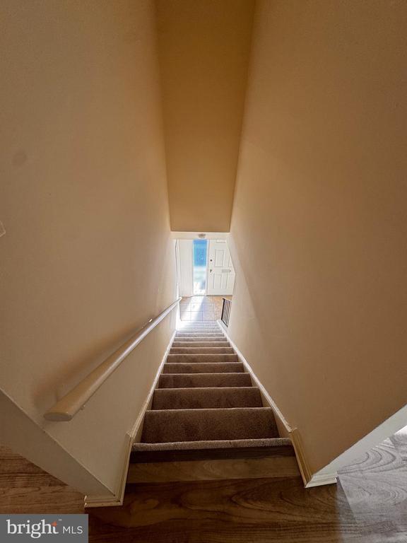 Building Photo - 4513 Logsdon Dr