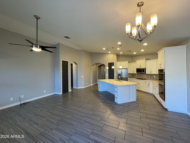 Building Photo - 10154 Theorem Dr