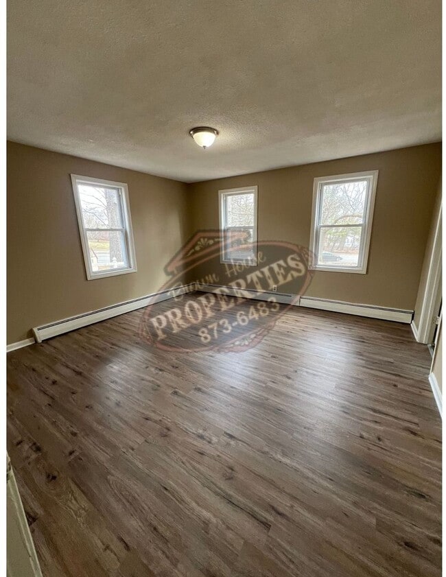 Building Photo - 2 Gritty Ln