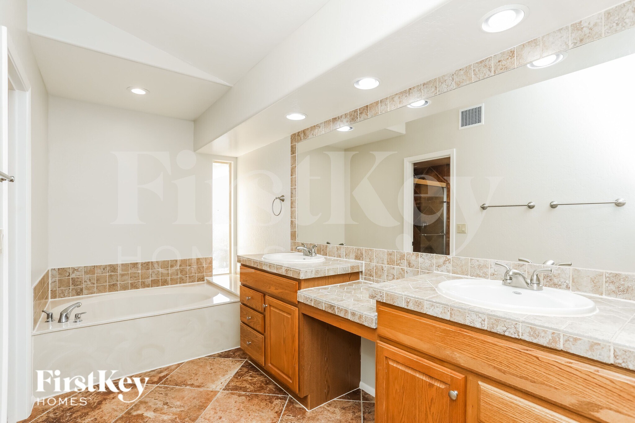 Building Photo - 9457 E Star Water Dr