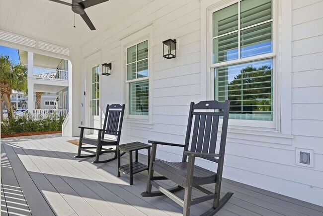 Building Photo - 419 Lakefront Dr