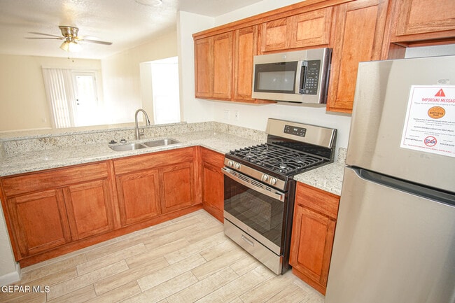 Building Photo - 3425 Risner Pl