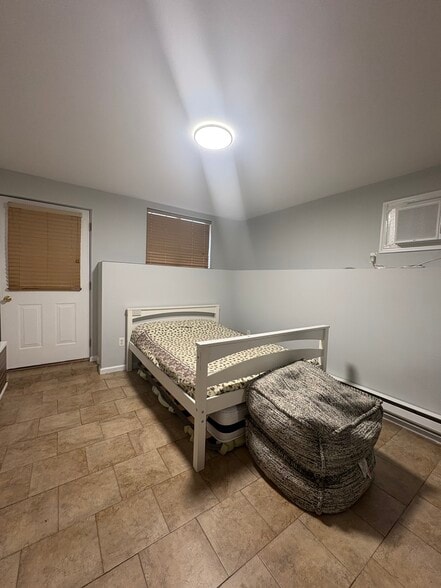 Building Photo - 273 Eltingville Blvd