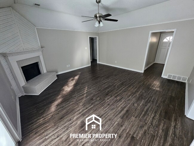 Building Photo - 6627 Winding Birch Dr