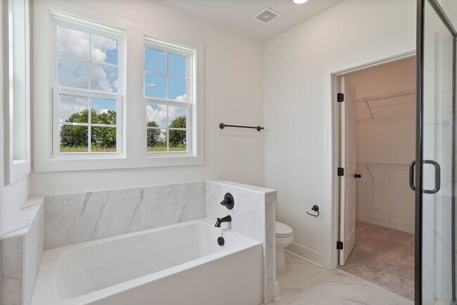 Building Photo - Designer Home zoned for Pike Road Schools!