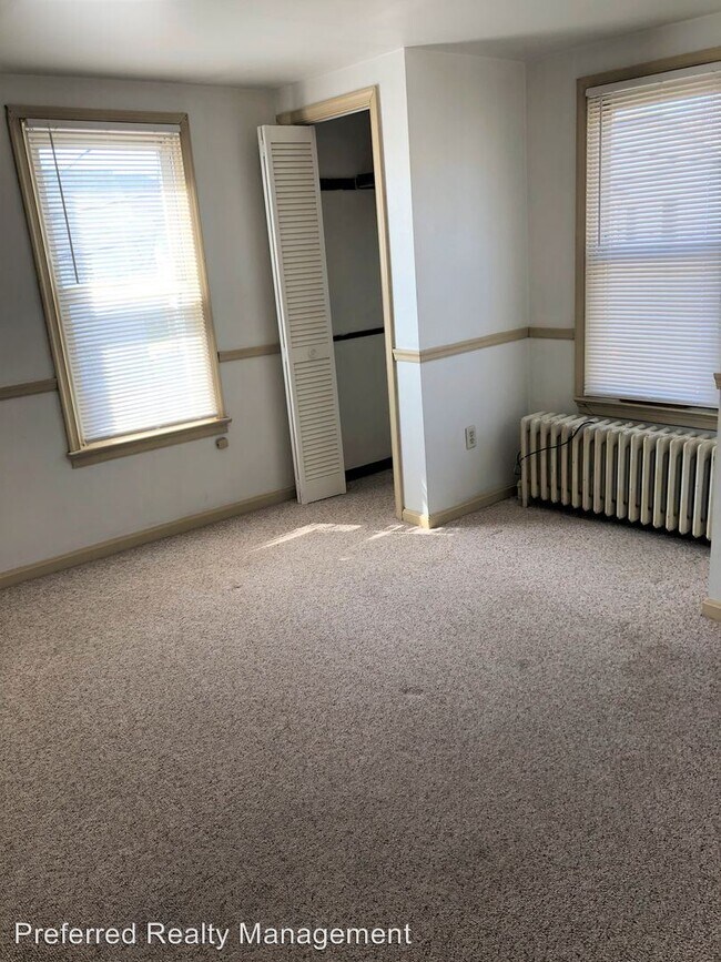 Building Photo - 11-13 Mill St