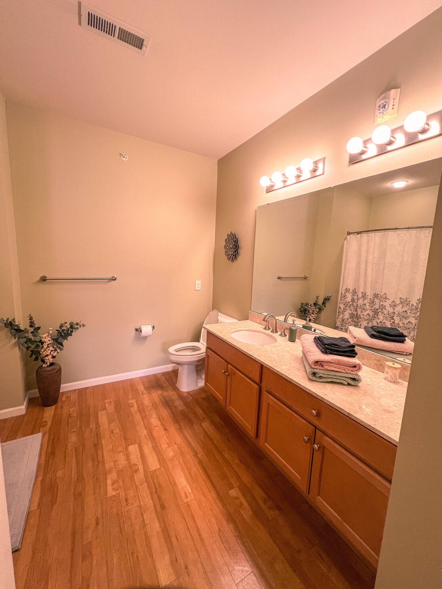 Building Photo - 1241 Strassner Dr