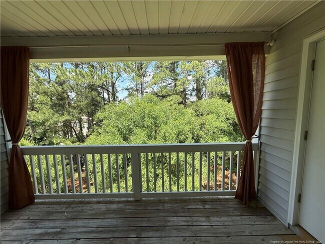 Building Photo - 259 Waterdown Dr