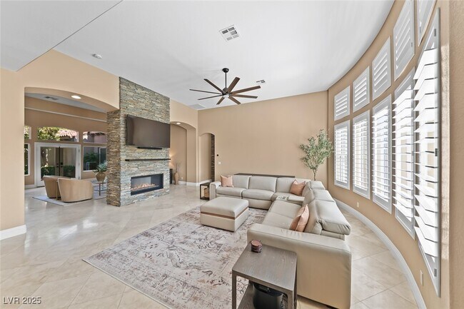 Building Photo - 1311 Panini Dr