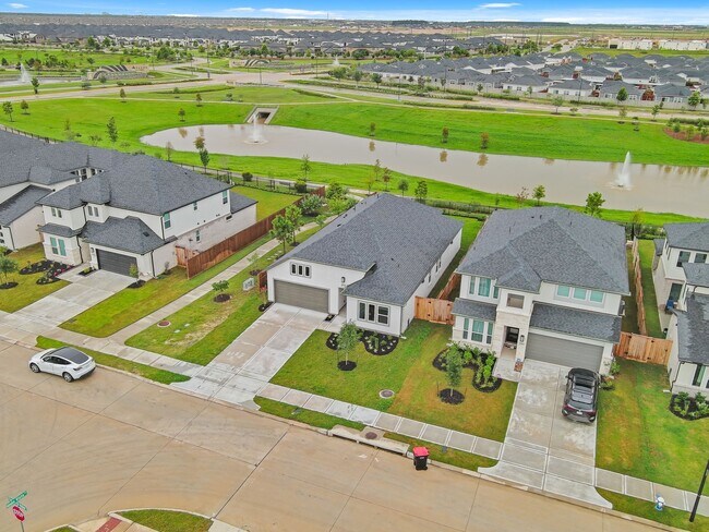 Building Photo - 21903 Tamworth Holw Trl