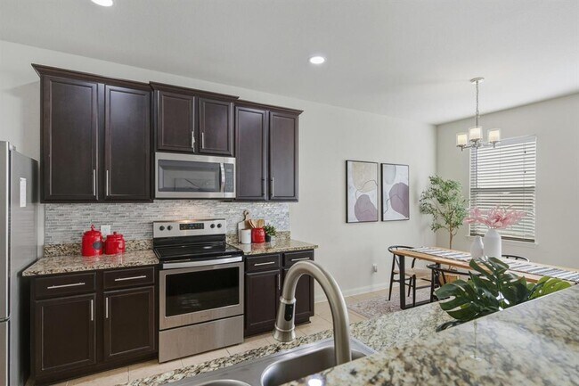 Building Photo - 13313 Harry S Truman Dr