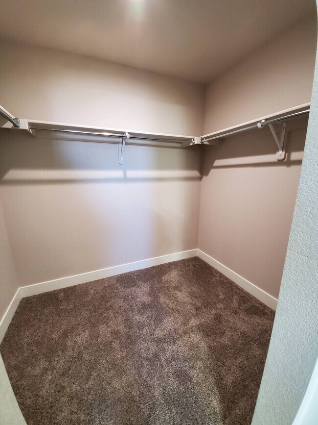 Building Photo - 1721 Westward Cir