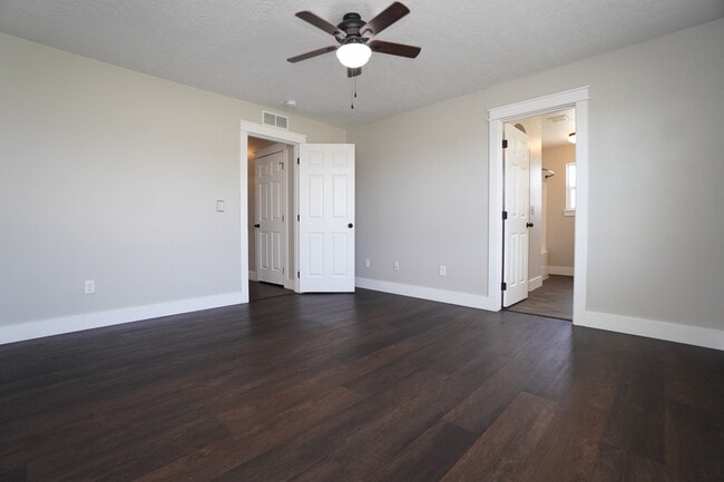 Building Photo - 2724 Sommersby Wy N